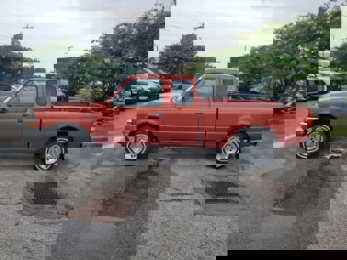 Used 1999 Ford Ranger XL image 12