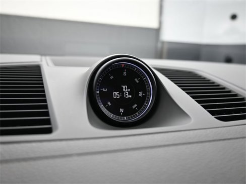 Certified 2021 Porsche Cayenne image 15