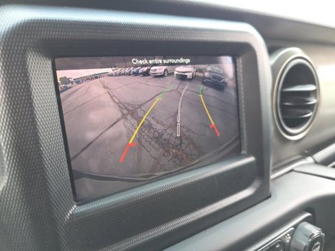 Used 2019 Jeep Wrangler Unlimited Sport S image 24