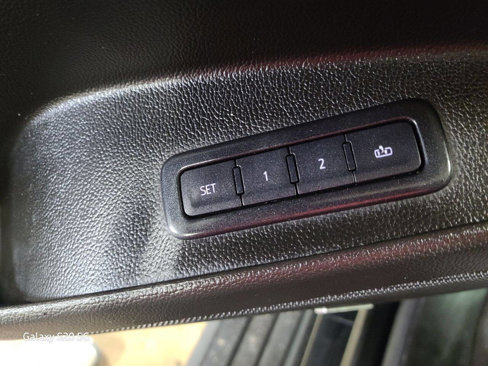 Used 2019 Chevrolet Tahoe LT image 31