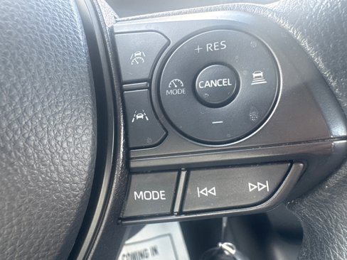 Used 2023 Toyota Corolla LE image 23