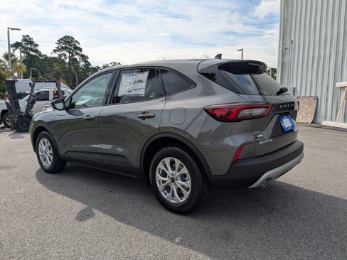 New 2025 Ford Escape Active image 10