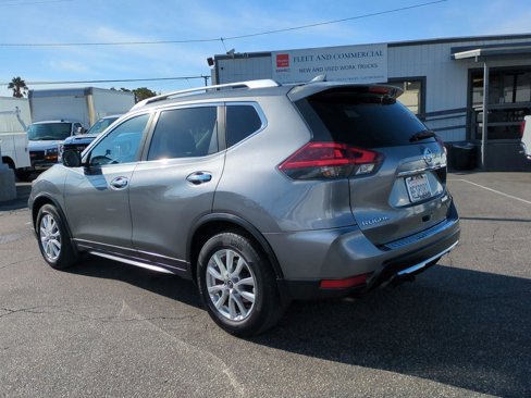 Used 2018 Nissan Rogue SV image 26