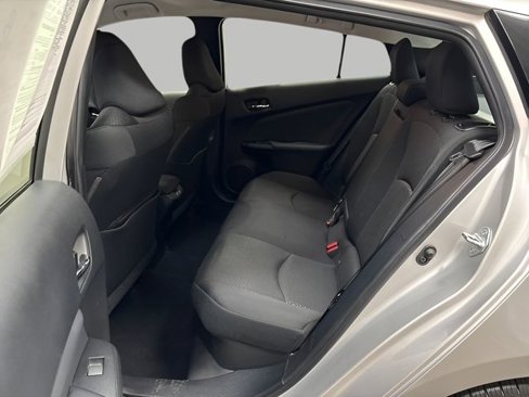 Used 2021 Toyota Prius L Eco image 24