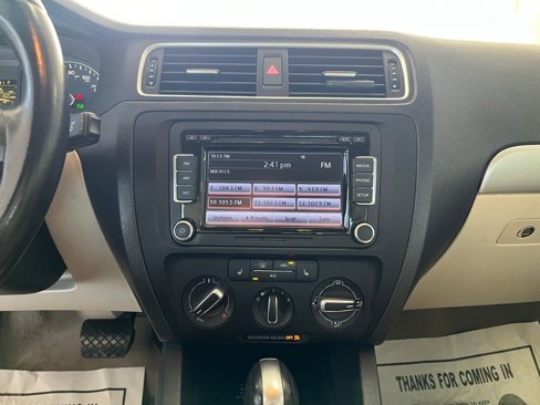 Used 2014 Volkswagen Jetta SE image 13