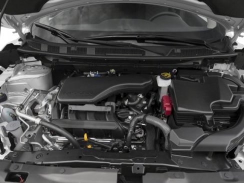 Used 2018 Nissan Rogue Sport S image 15