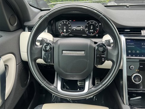 Used 2020 Land Rover Discovery Sport SE R-Dynamic image 37