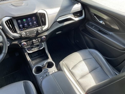Used 2022 GMC Terrain SLT w/ Infotainment Package II image 24