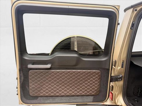 Used 2023 Mercedes-Benz G 550 image 6