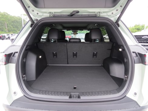 New 2026 Chevrolet Equinox ACTIV image 11