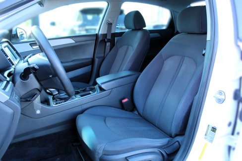 Used 2018 Hyundai Sonata SE w/ Cargo Package image 12