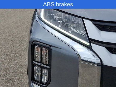 Used 2021 Mitsubishi Outlander Sport Black Edition image 10