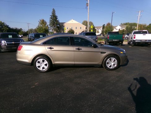 Used 2016 Ford Taurus Police Interceptor AWD image 2