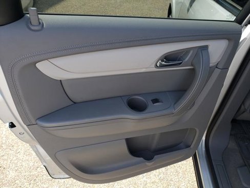 Used 2017 Chevrolet Traverse LS image 15