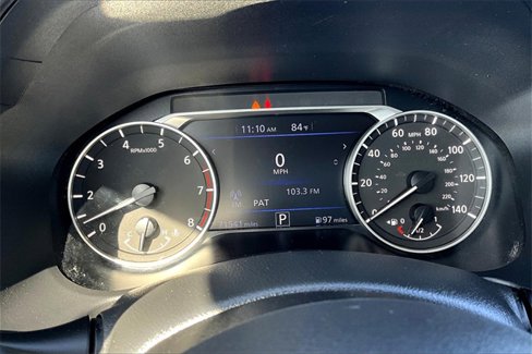 Used 2023 Nissan Altima 2.5 SR image 12