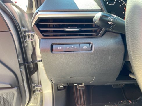 Used 2022 Nissan Altima 2.5 SV image 11