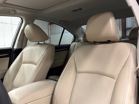 Used 2018 Subaru Legacy 2.5i Limited image 6