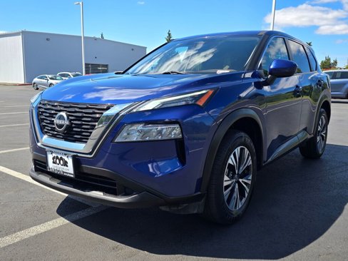 Used 2023 Nissan Rogue SV image 8