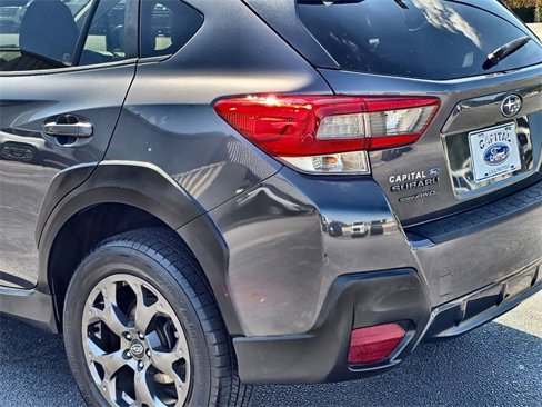 Used 2022 Subaru Crosstrek 2.5i Sport w/ Moonroof Package image 14