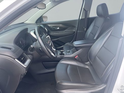 Used 2023 GMC Terrain SLT image 13