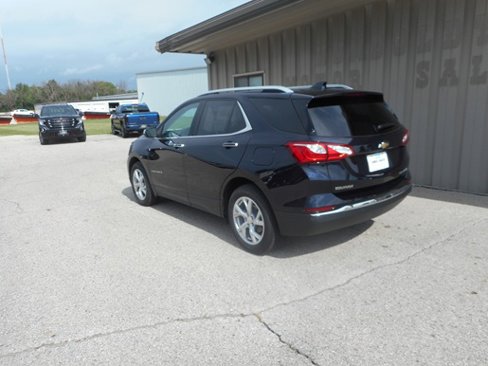Used 2021 Chevrolet Equinox Premier image 3