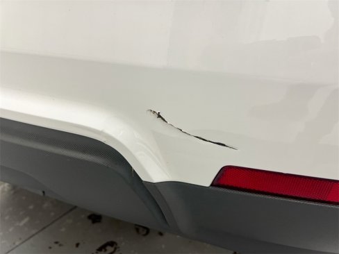 Used 2016 Chevrolet Equinox LS image 34