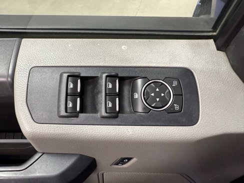 Used 2017 Ford F150 XL w/ Equipment Group 101A Mid image 13