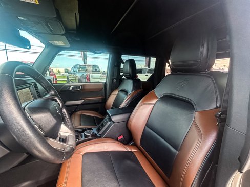 Used 2022 Ford Bronco Outer Banks image 19