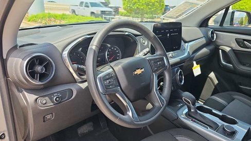 Certified 2023 Chevrolet Blazer LT w/ Convenience Package image 10