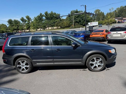 Used 2014 Volvo XC70 T6 image 5