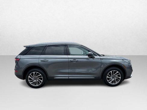 Used 2022 Lincoln Corsair AWD image 4
