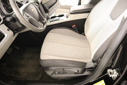 Used 2017 Chevrolet Equinox LS image 10