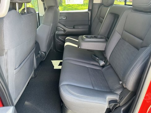 Used 2022 Nissan Frontier SV image 38