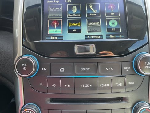 Used 2014 Chevrolet Malibu LT image 22