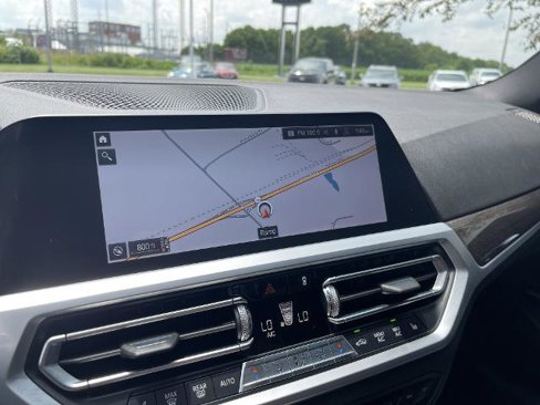 Used 2020 BMW 330i xDrive Sedan w/ Convenience Package image 10