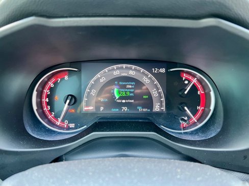 Used 2019 Toyota RAV4 Limited image 14