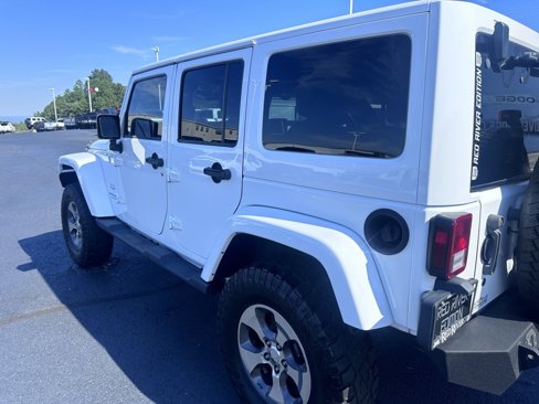Used 2018 Jeep Wrangler Unlimited Sahara w/ Connectivity Group image 21