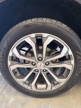 Used 2020 GMC Terrain SLT w/ Preferred Package image 12