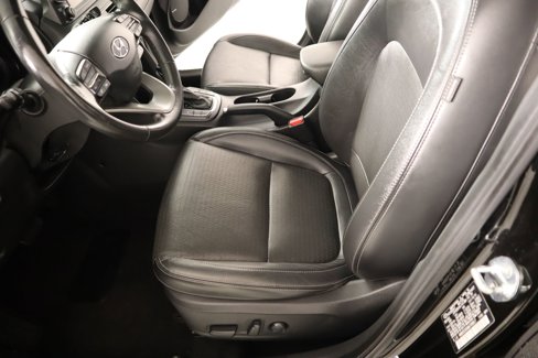 Used 2021 Hyundai Kona Ultimate image 11