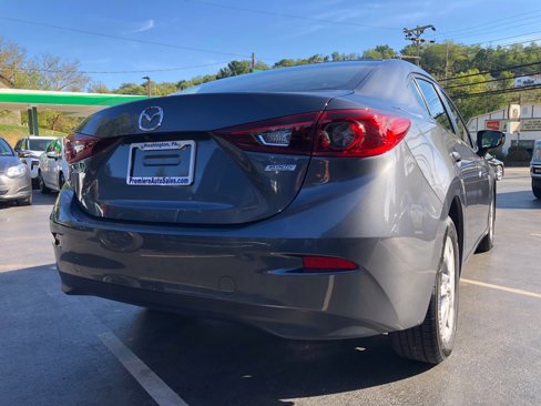 Used 2016 MAZDA MAZDA3 i Sport w/ Preferred Equipment Package image 4
