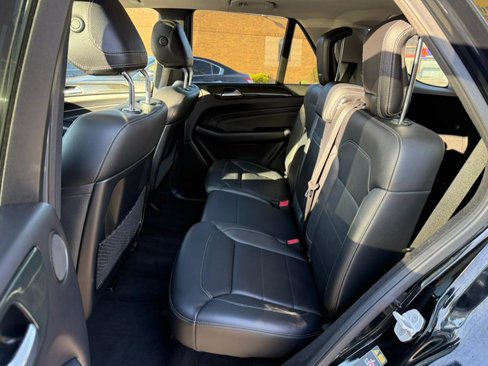 Used 2015 Mercedes-Benz ML 350 4MATIC image 9