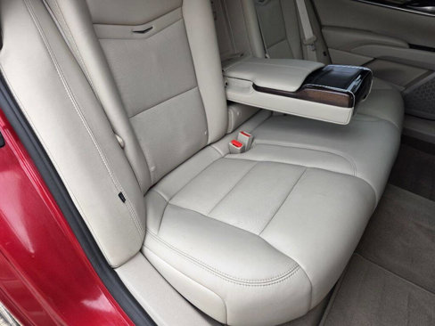 Used 2015 Cadillac XTS Luxury w/ Driver Awareness Package image 39