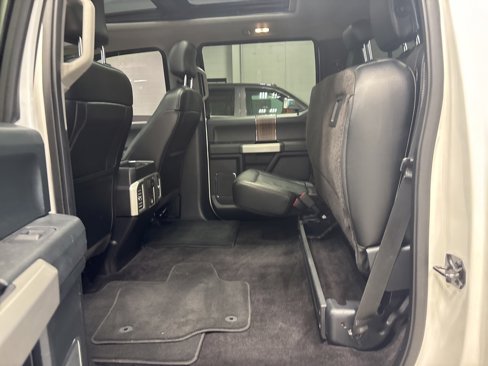Used 2016 Ford F150 Lariat w/ Equipment Group 502A Luxury image 19