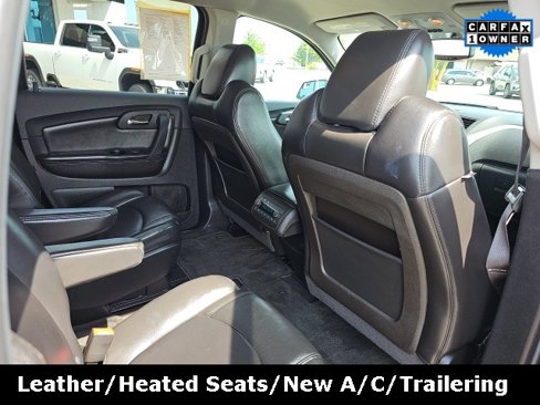 Used 2011 Chevrolet Traverse LT w/ Personal Connectivity Package image 31