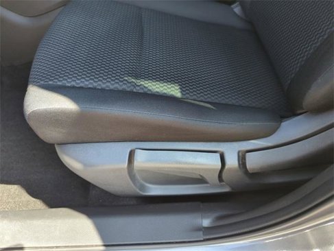 Certified 2020 Nissan Rogue Sport S image 29