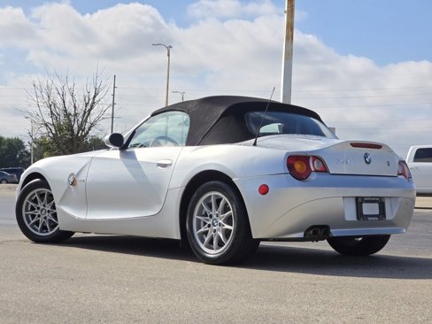 Used 2004 BMW Z4 2.5i image 21