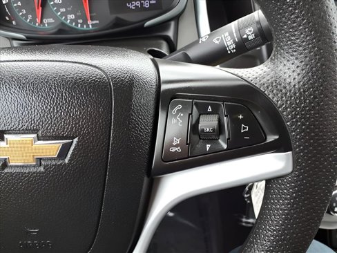 Used 2017 Chevrolet Sonic LT image 15