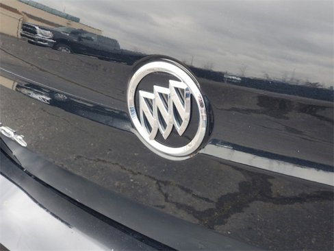 Used 2009 Buick LaCrosse CXL image 24
