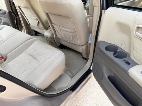 Used 2004 Toyota Highlander Limited image 15