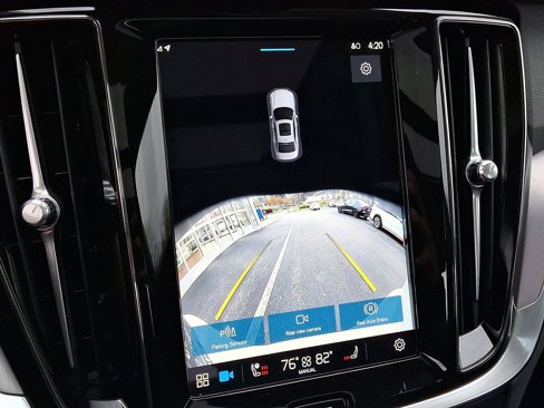 Certified 2025 Volvo S60 B5 Core image 20